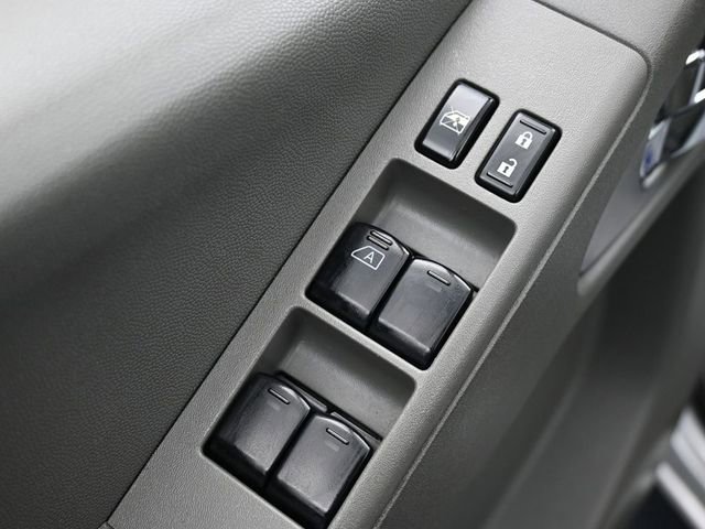 Used 2021 Nissan Frontier SV image 14