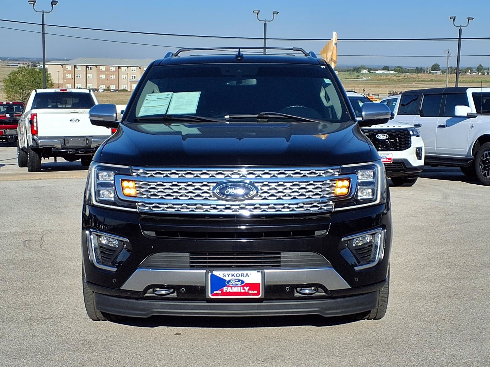 Certified 2021 Ford Expedition Platinum AWD/4WD image 2