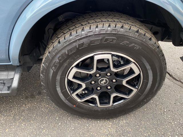 Certified 2025 Ford Bronco Outer Banks AWD/4WD image 38
