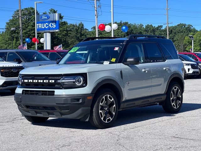 Certified 2024 Ford Bronco Sport Outer Banks w/ Tech Package AWD/4WD image 3