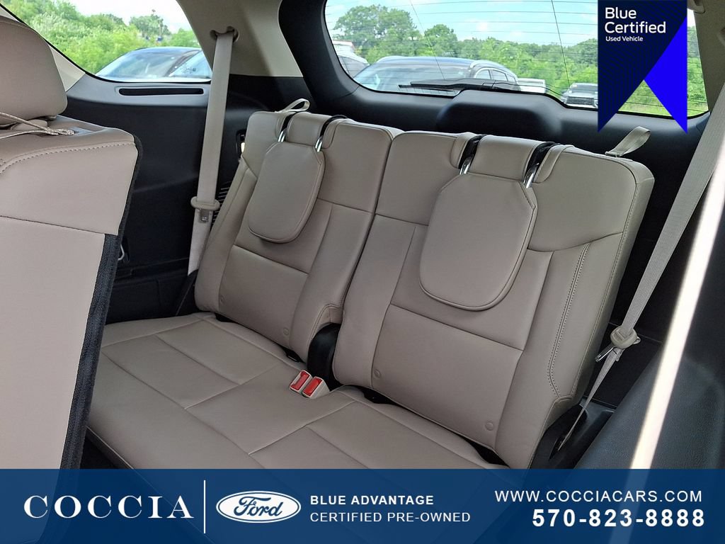 Certified 2023 Ford Explorer XLT w/ Equipment Group 202A AWD/4WD image 10