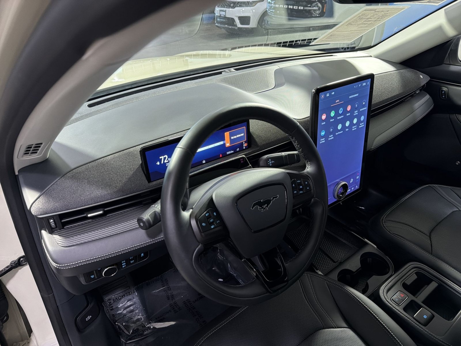 Certified 2025 Ford Mustang Mach-E Premium AWD/4WD image 18