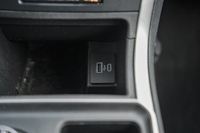 Certified 2022 Ford Edge SE w/ Black Appearance Package image 33