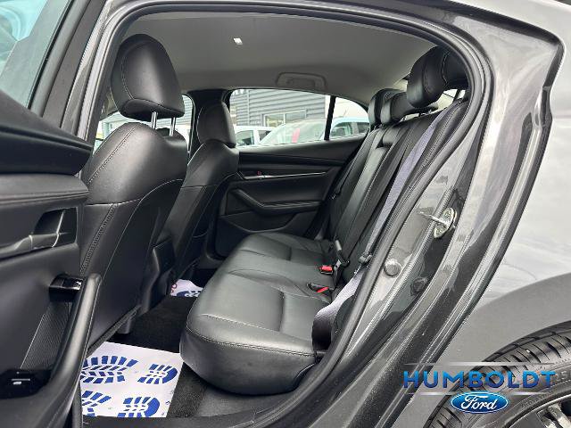Used 2024 MAZDA MAZDA3 s FWD image 26