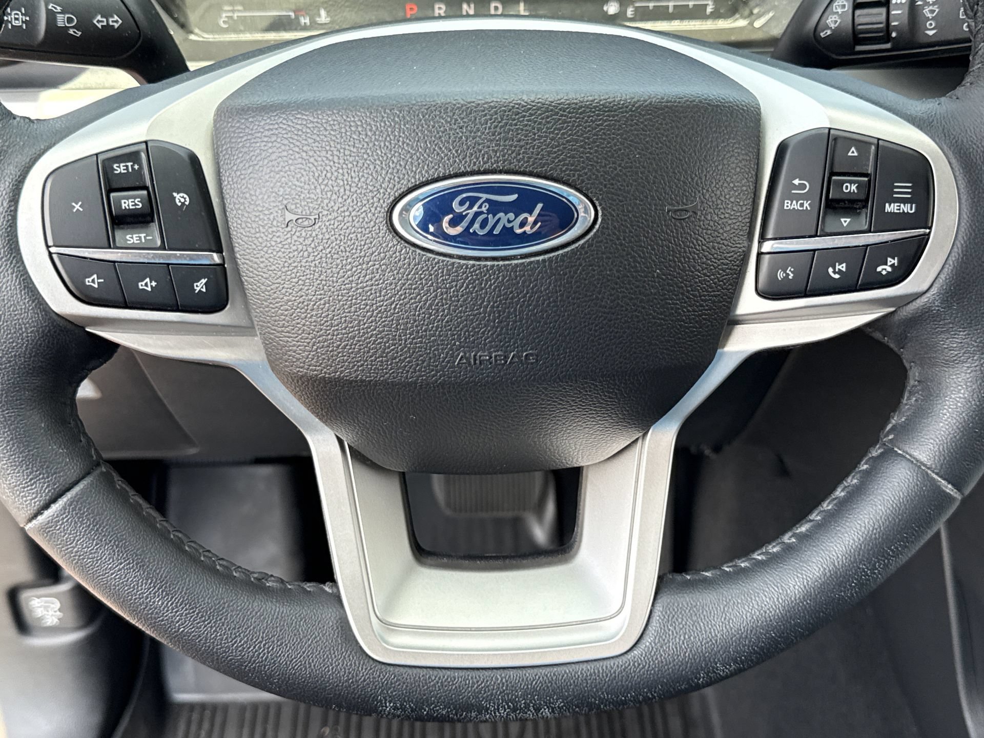 Certified 2024 Ford Explorer XLT w/ Equipment Group 202A AWD/4WD image 10