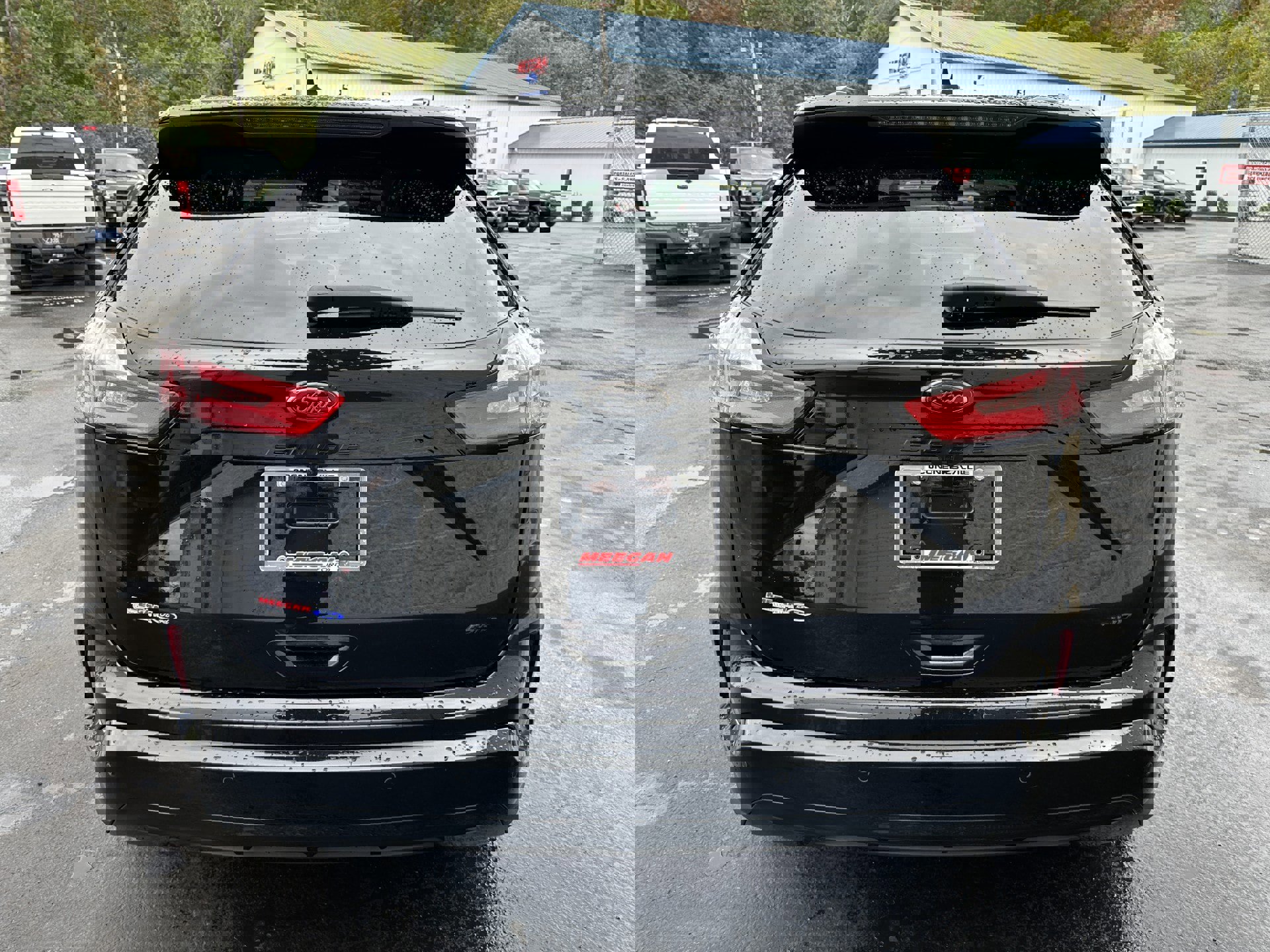 Certified 2022 Ford Edge SE w/ Black Appearance Package image 6