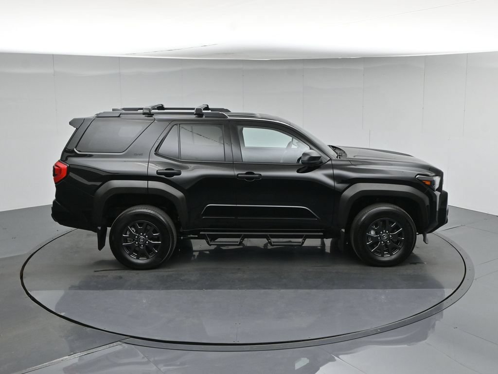 Used 2025 Toyota 4Runner SR5 AWD/4WD image 41