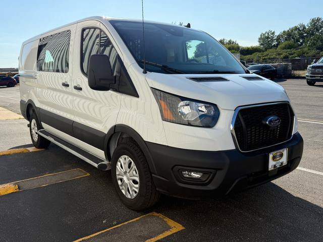 Certified 2025 Ford Transit 250 Low Roof w/ Exterior Upgrade Package RWD image 9