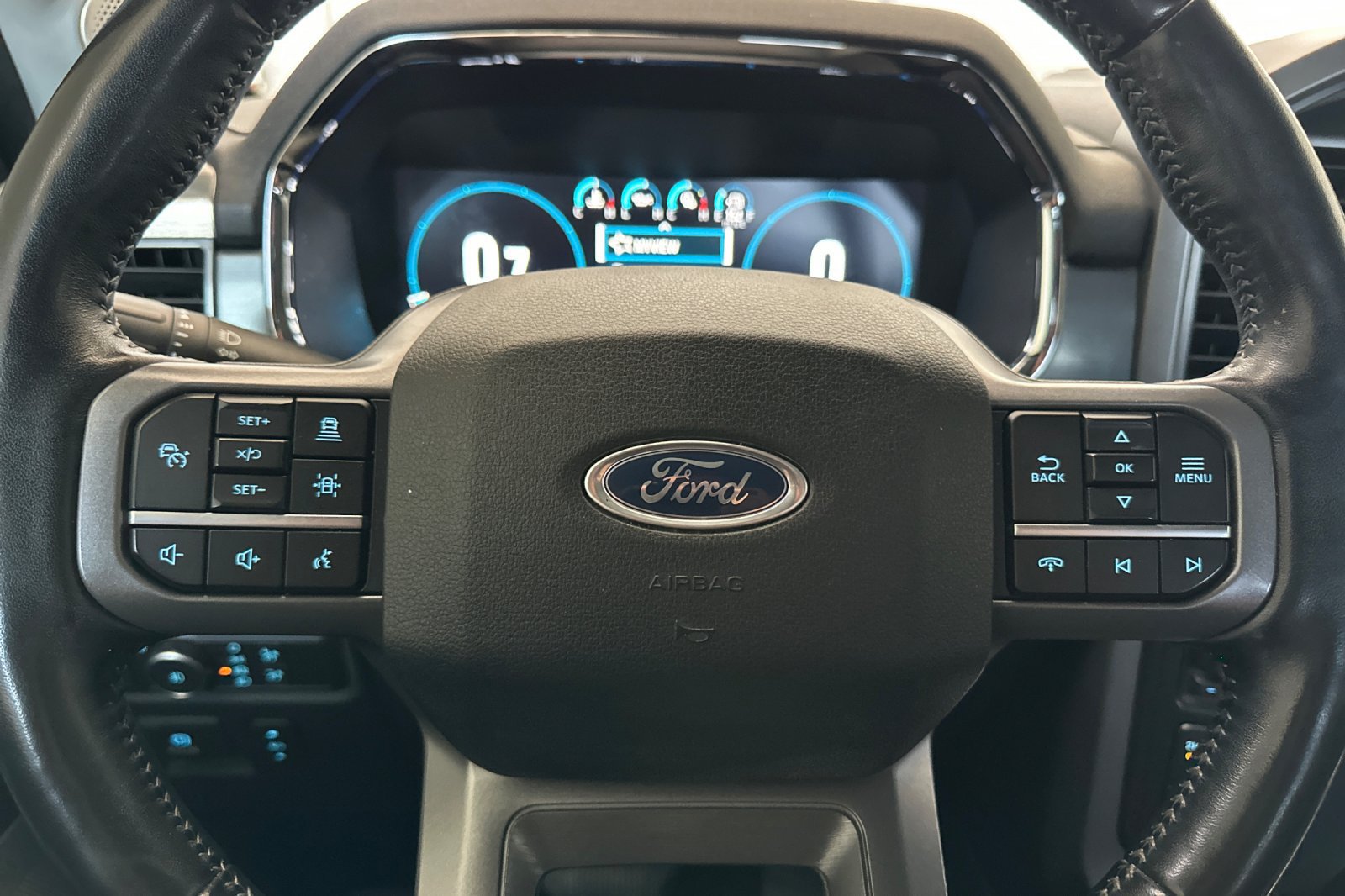 Certified 2021 Ford F150 Lariat w/ Equipment Group 502A High AWD/4WD image 24