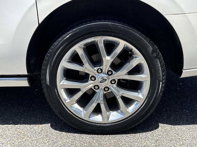 Certified 2019 Ford Expedition Max Platinum RWD image 4