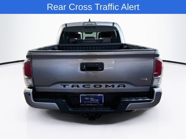 Used 2020 Toyota Tacoma TRD Off-Road w/ TRD Premium Off Road Package AWD/4WD image 10