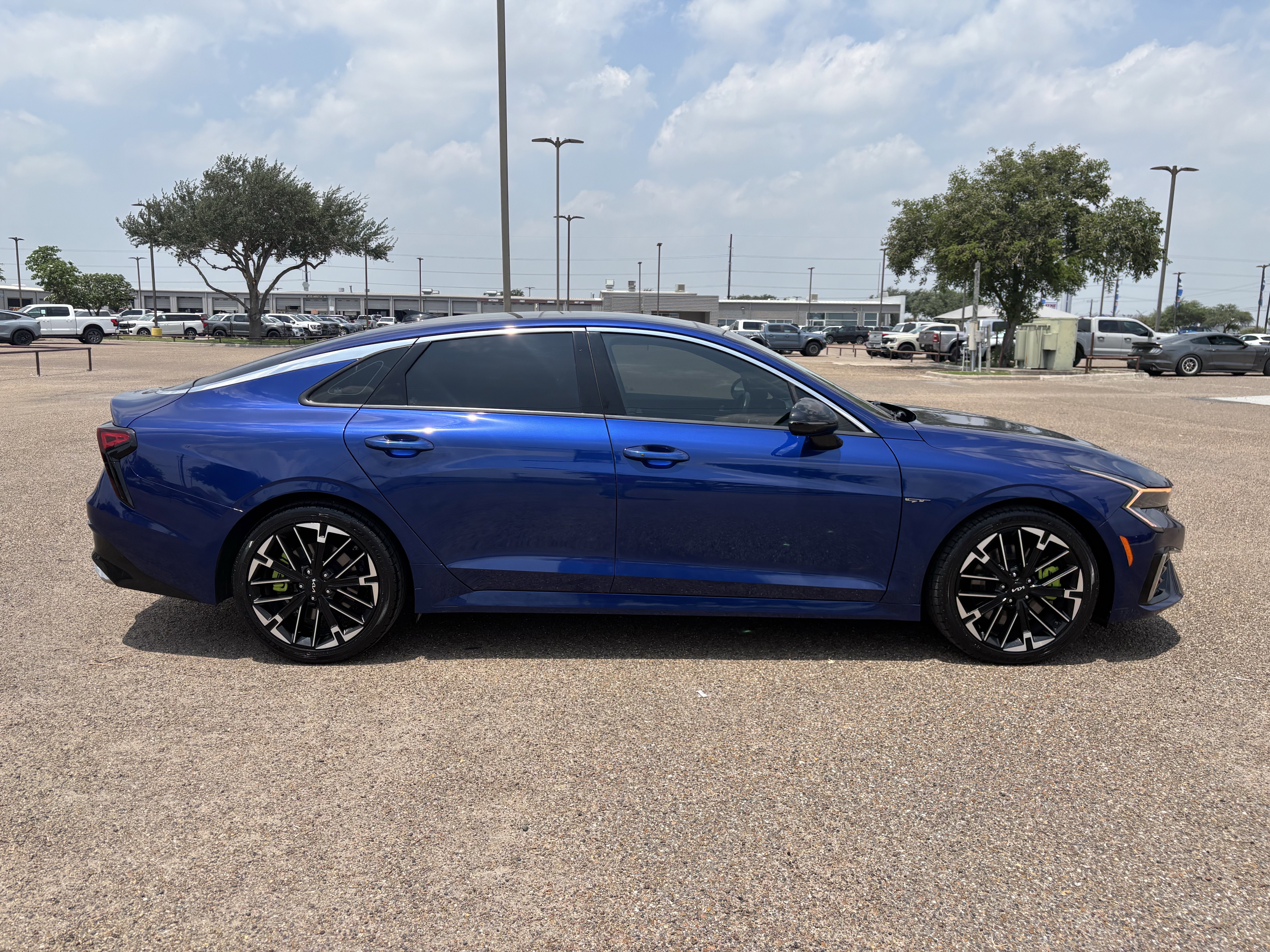 Used 2025 Kia K5 GT FWD image 4