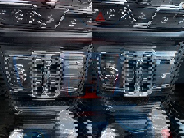 Used 2021 Jeep Gladiator Sport image 19