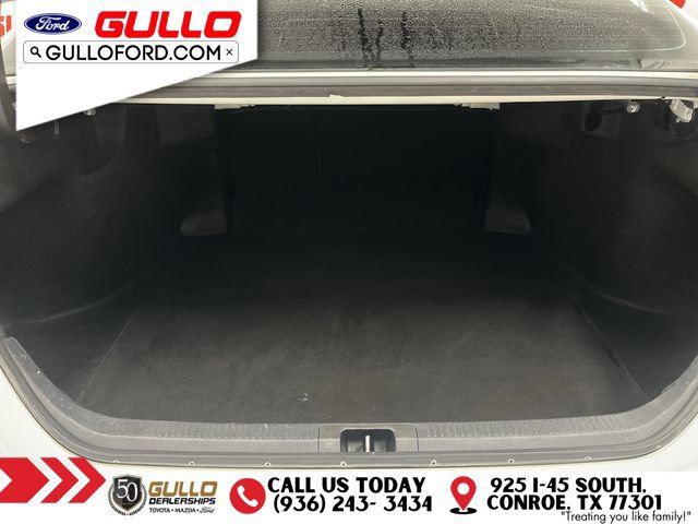 Used 2024 Toyota Camry SE FWD image 11