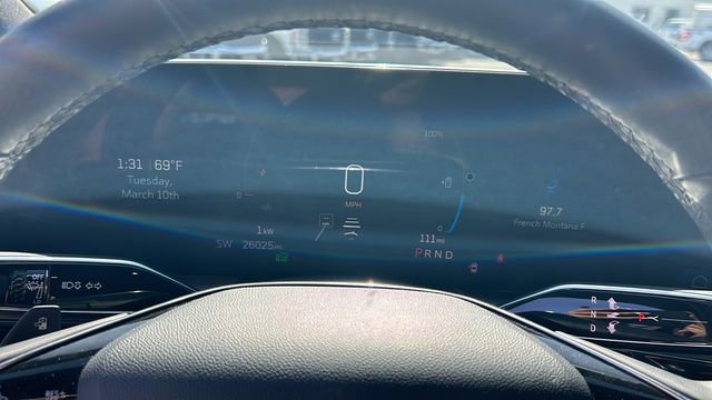 Used 2025 Cadillac Lyriq Luxury RWD image 18