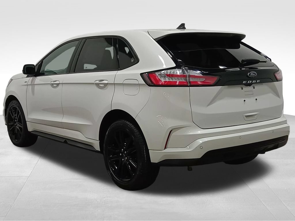 Certified 2023 Ford Edge SEL AWD/4WD image 8