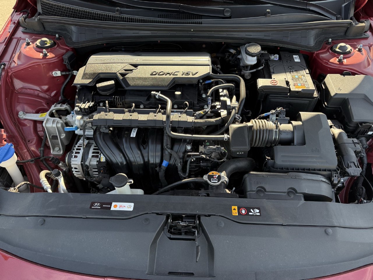 Used 2025 Hyundai Elantra Limited FWD image 29