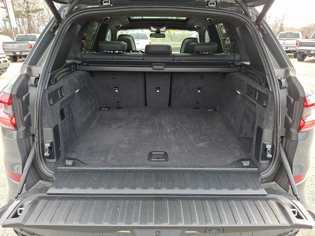 Used 2021 BMW X5 M50i w/ Executive Package image 31