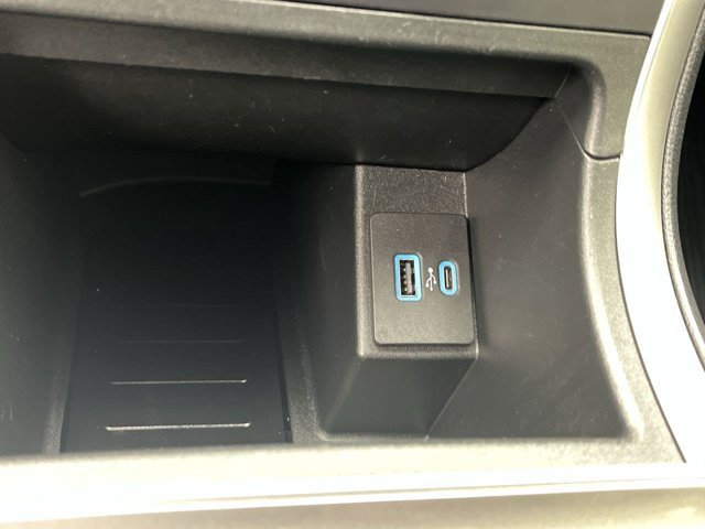 Certified 2024 Ford Edge SEL w/ Convenience Package AWD/4WD image 24