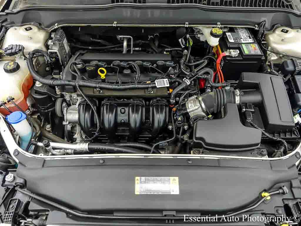 Certified 2018 Ford Fusion SE w/ Fusion SE Technology Package FWD image 28