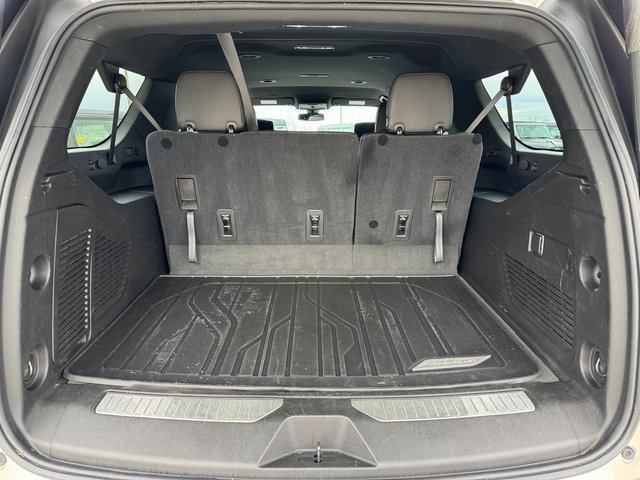 Used 2021 Chevrolet Suburban Z71 w/ Rear Media and Nav Package image 20