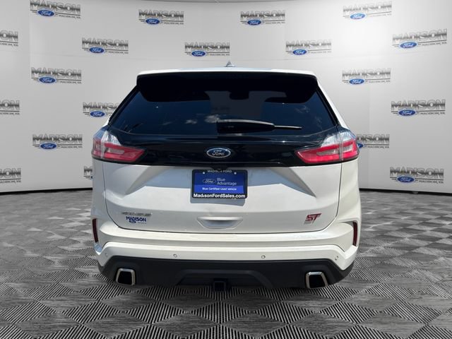 Certified 2019 Ford Edge ST w/ Convenience Package AWD/4WD image 4