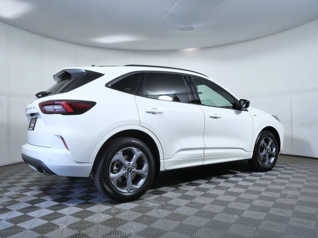 Certified 2023 Ford Escape ST-Line w/ Tech Pack #1 FWD image 6