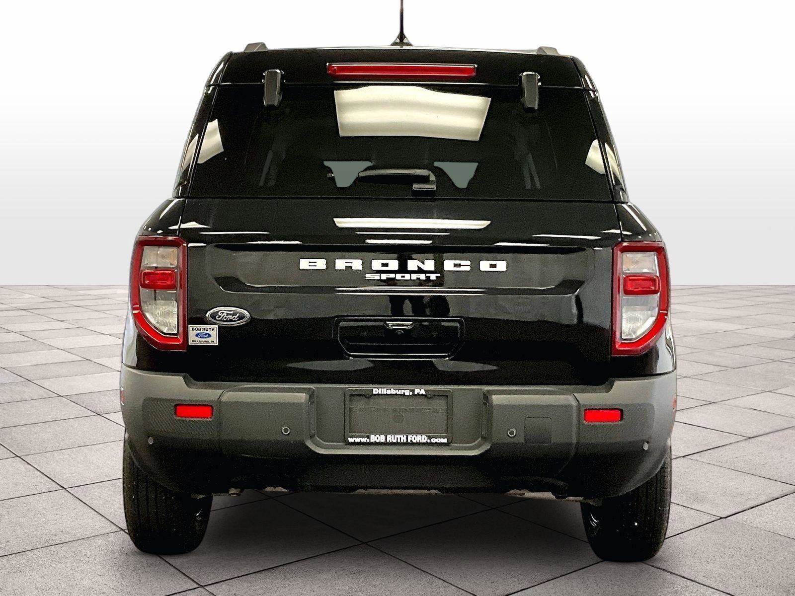 Certified 2025 Ford Bronco Sport Outer Banks w/ Outer Banks Tech Package+ image 4