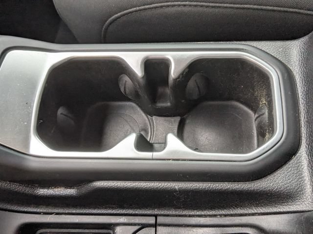 Used 2020 Jeep Wrangler Sport AWD/4WD image 17