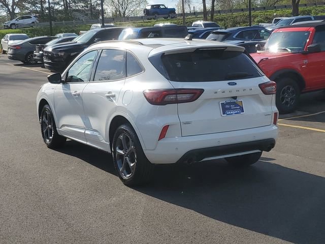 Certified 2024 Ford Escape ST-Line w/ Tech Pack #1 AWD/4WD image 2