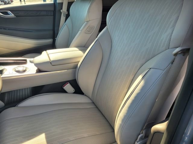 Used 2024 Genesis GV80 3.5T w/ Advanced Package image 11
