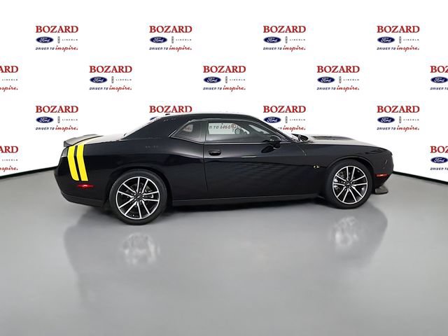 Used 2023 Dodge Challenger R/T w/ Blacktop Package RWD image 9