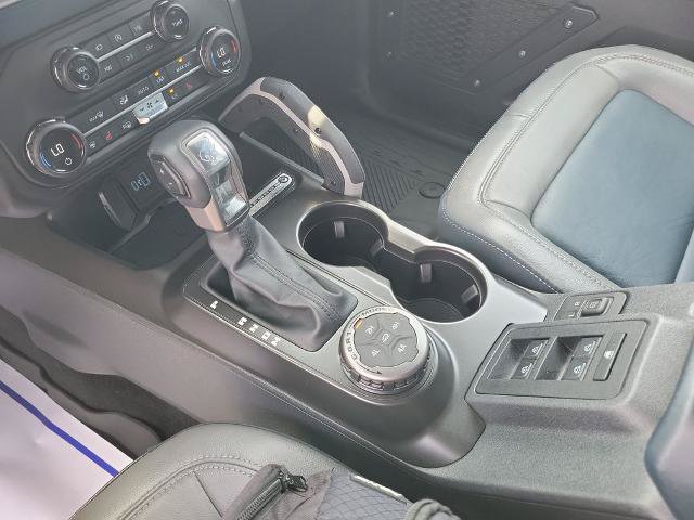 Certified 2023 Ford Bronco Outer Banks w/ Sasquatch Package AWD/4WD image 30