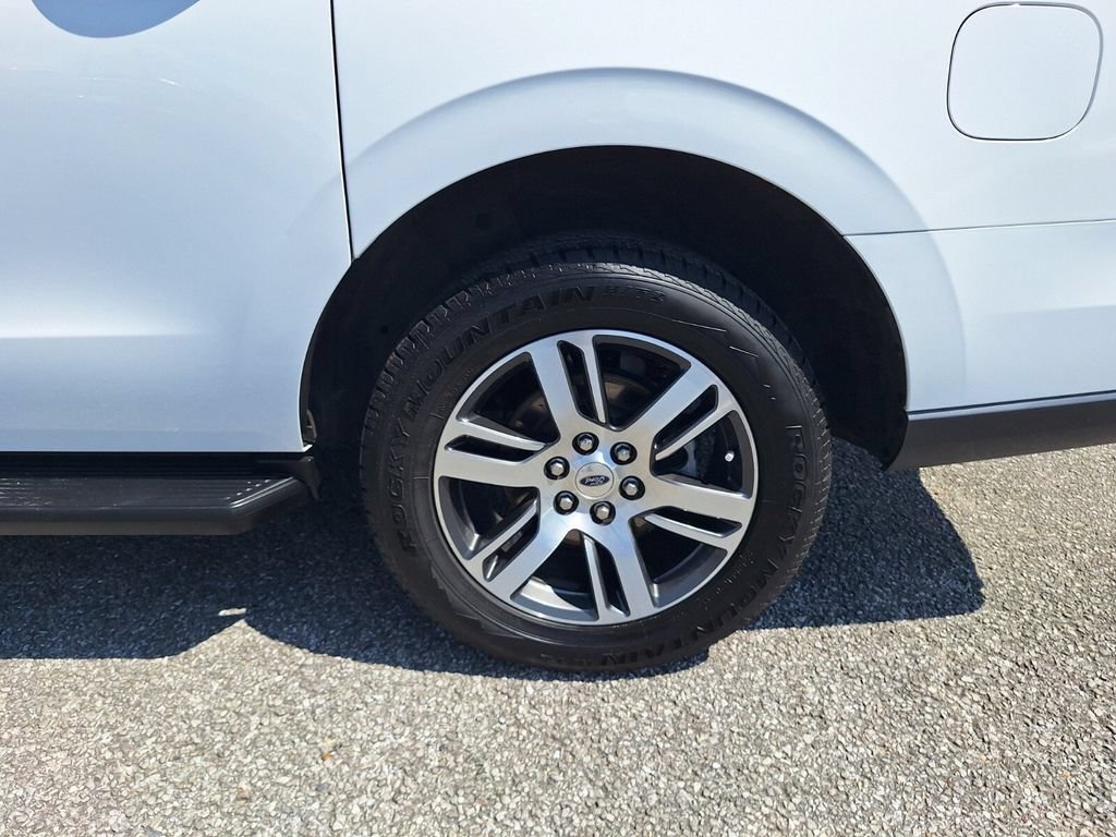 Certified 2024 Ford Expedition Max Limited RWD image 26