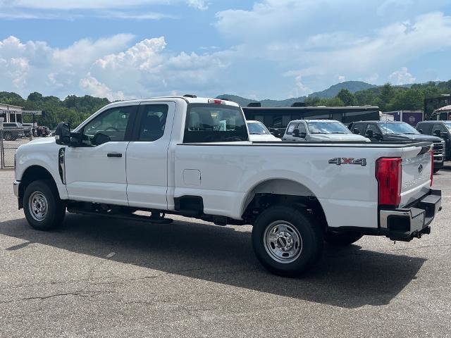 Certified 2025 Ford F350 XL w/ XL Chrome Package image 4