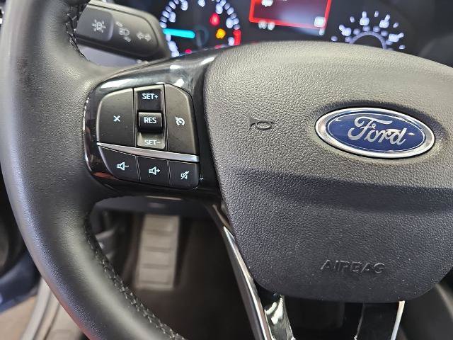 Certified 2022 Ford Escape SEL AWD/4WD image 17