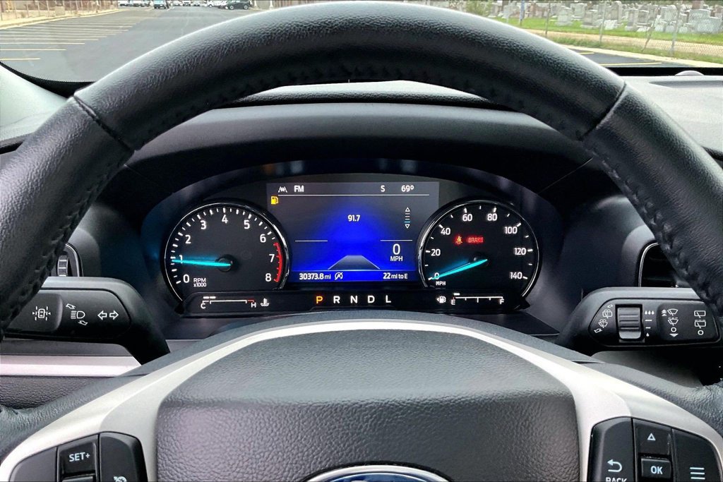 Certified 2023 Ford Explorer XLT w/ Equipment Group 202A AWD/4WD image 19