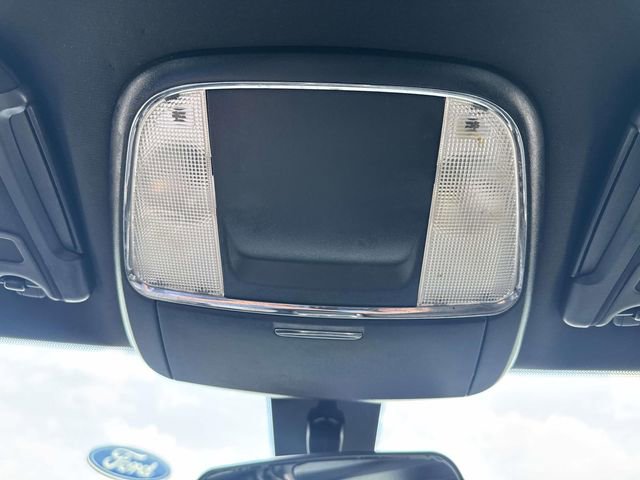 Used 2020 Dodge Charger SXT w/ Blacktop Package image 20