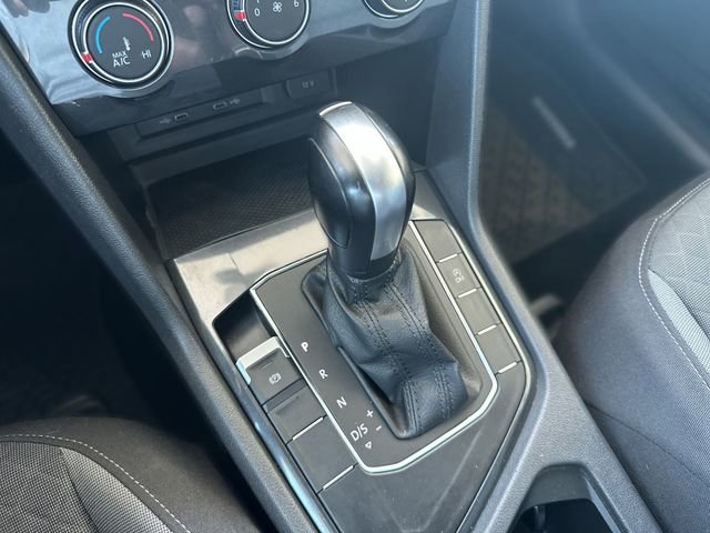 Used 2020 Volkswagen Tiguan S FWD image 20