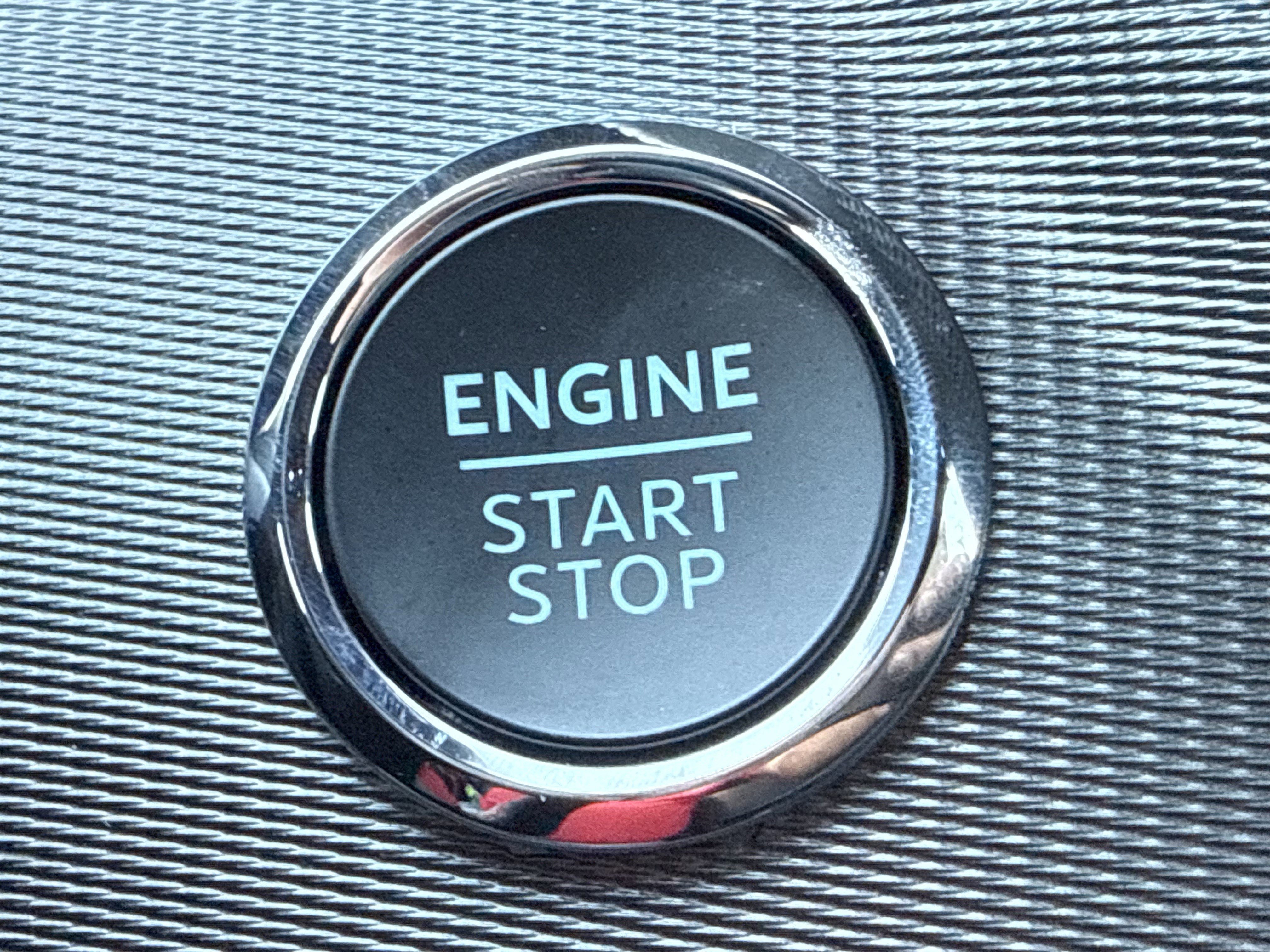 Certified 2025 Ford Explorer ST w/ Sun And Sound Package image 34