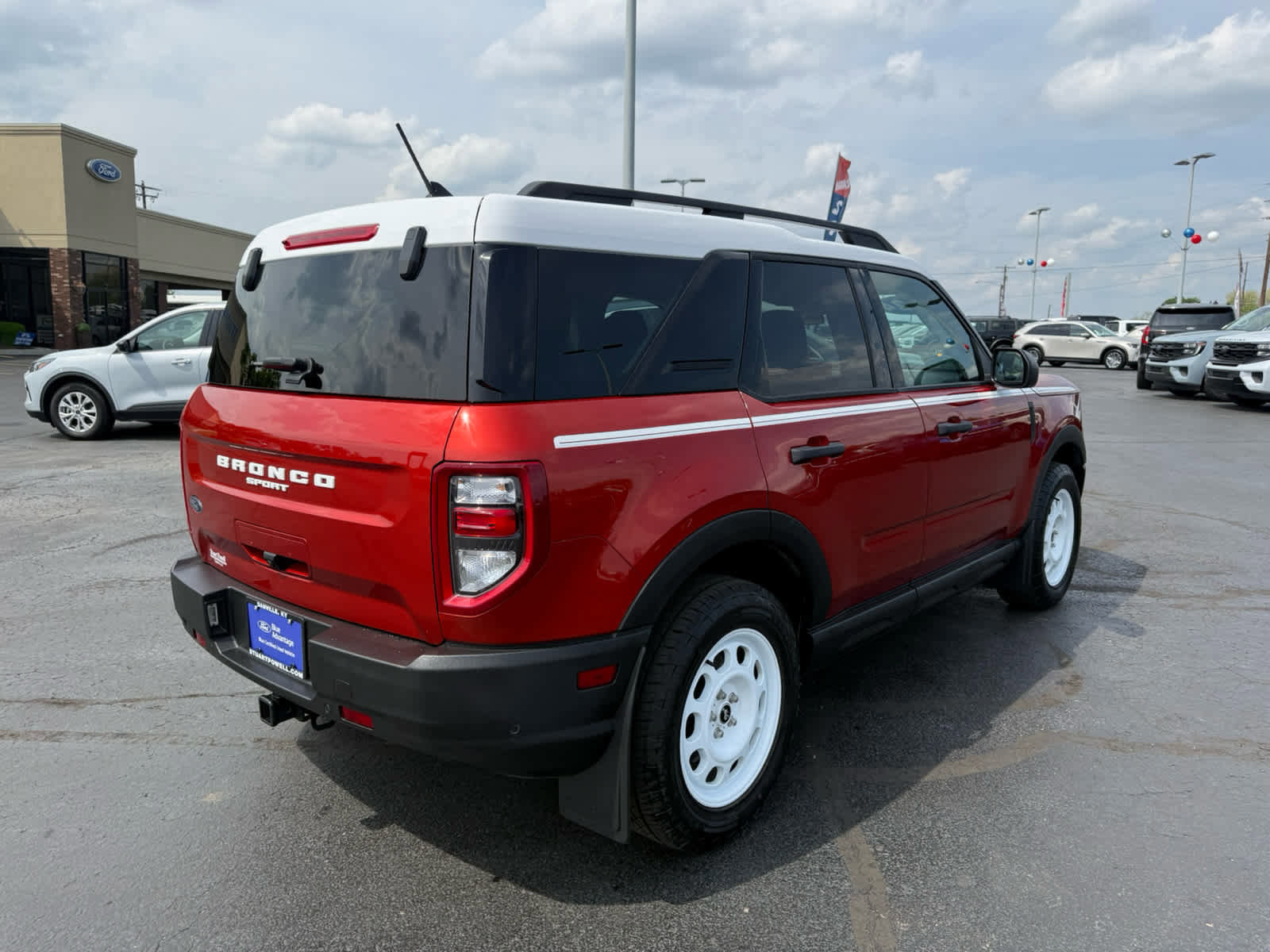 Certified 2024 Ford Bronco Sport Heritage w/ Heritage Convenience Package AWD/4WD image 3