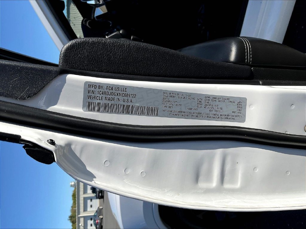 Used 2021 Dodge Durango GT w/ Blacktop Package AWD/4WD image 17