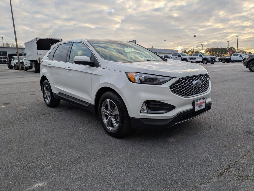 Certified 2023 Ford Edge SEL w/ Convenience Package image 8