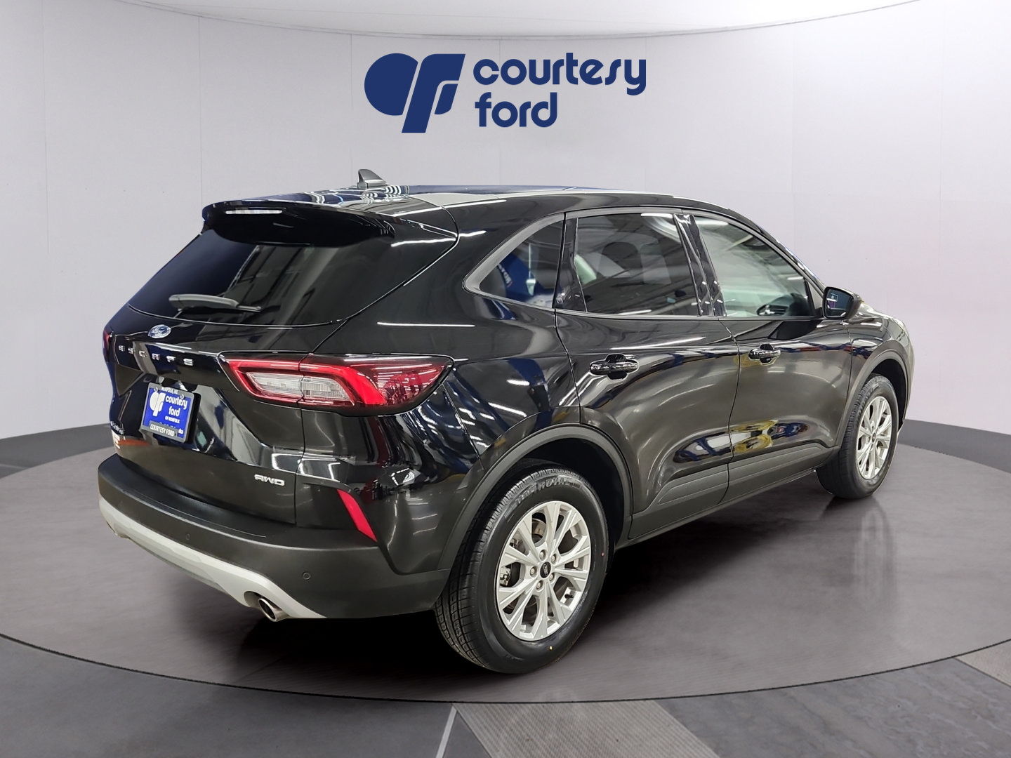 Certified 2025 Ford Escape Active w/ Tech Pack #1 AWD/4WD image 7