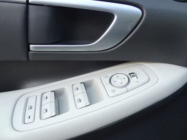 Used 2024 Hyundai Sonata SEL FWD image 14