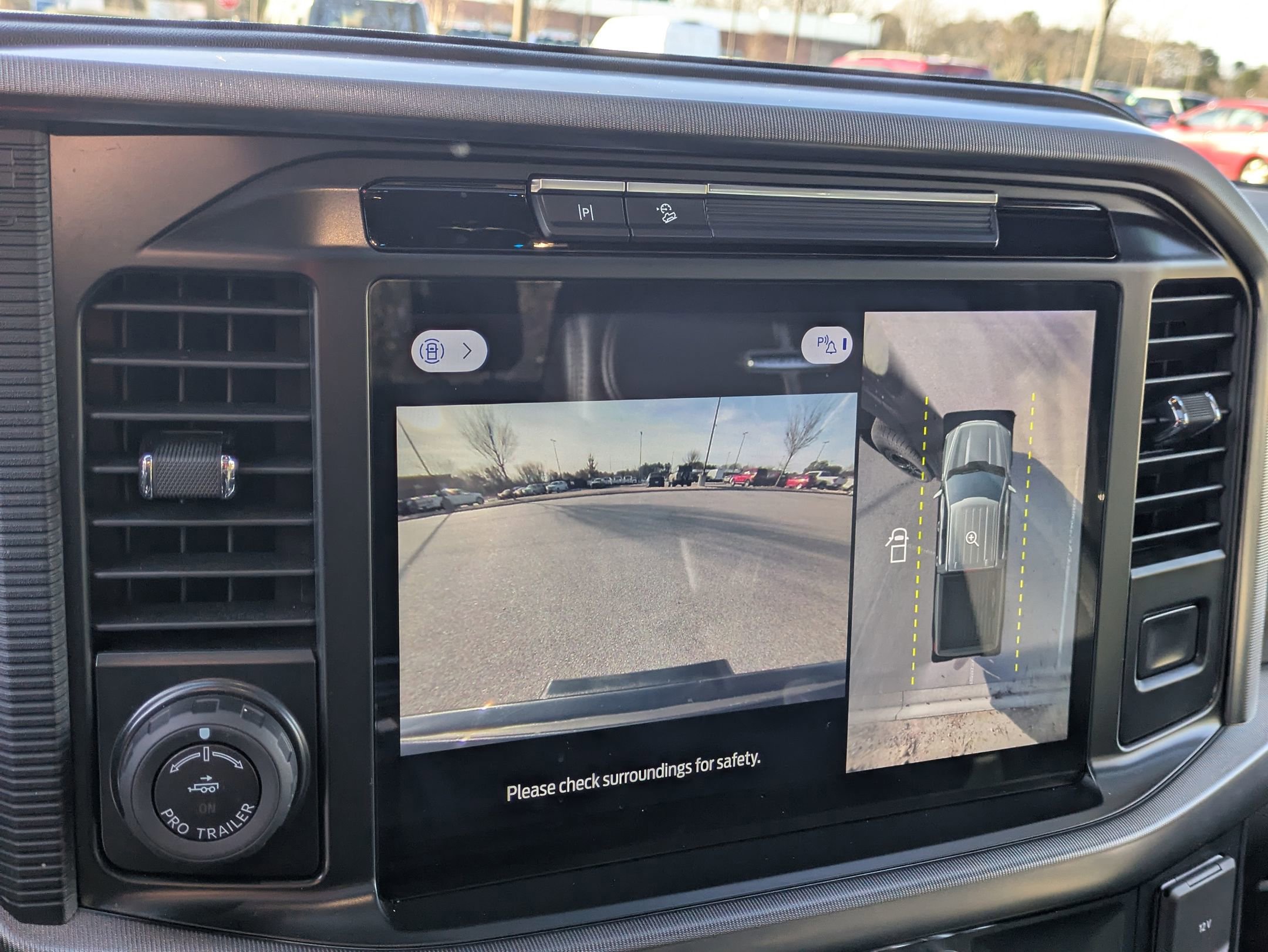 Certified 2025 Ford F150 Platinum w/ Equipment Group 702A High image 29