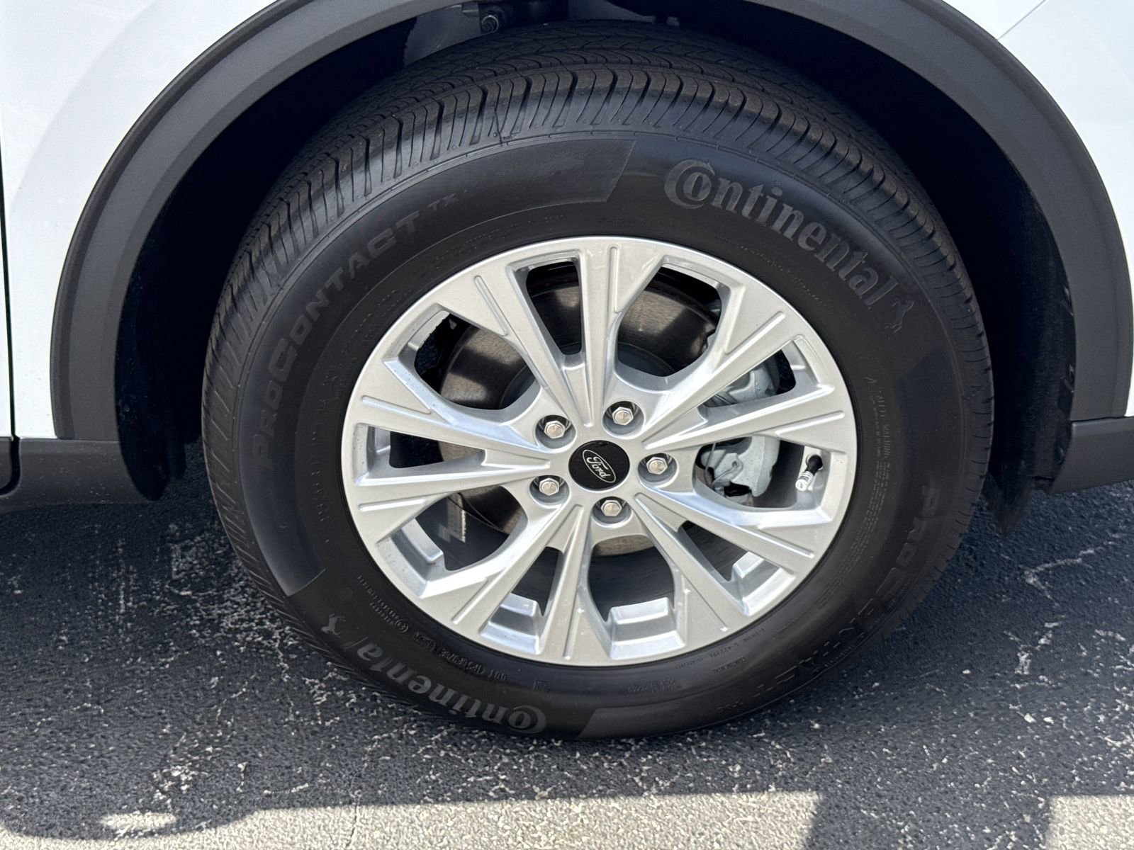 Certified 2026 Ford Escape Active image 33