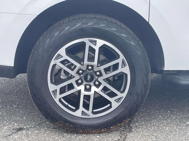 Certified 2025 Ford Expedition Max Active AWD/4WD image 7