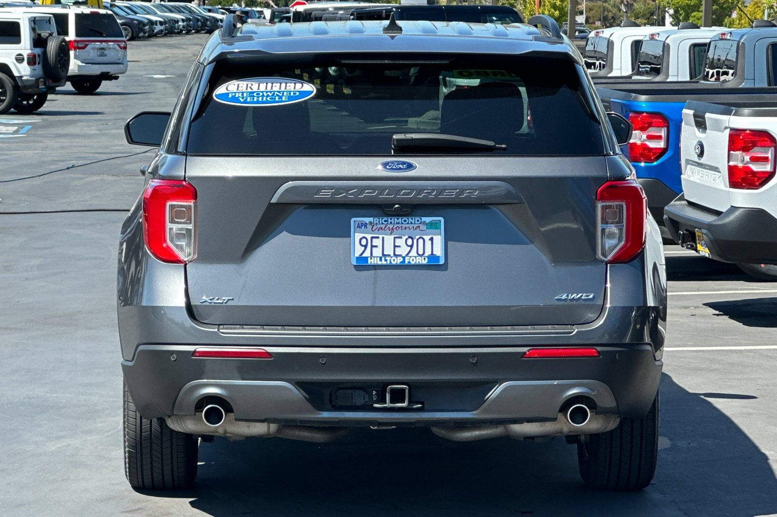 Certified 2023 Ford Explorer XLT w/ Equipment Group 202A AWD/4WD image 7