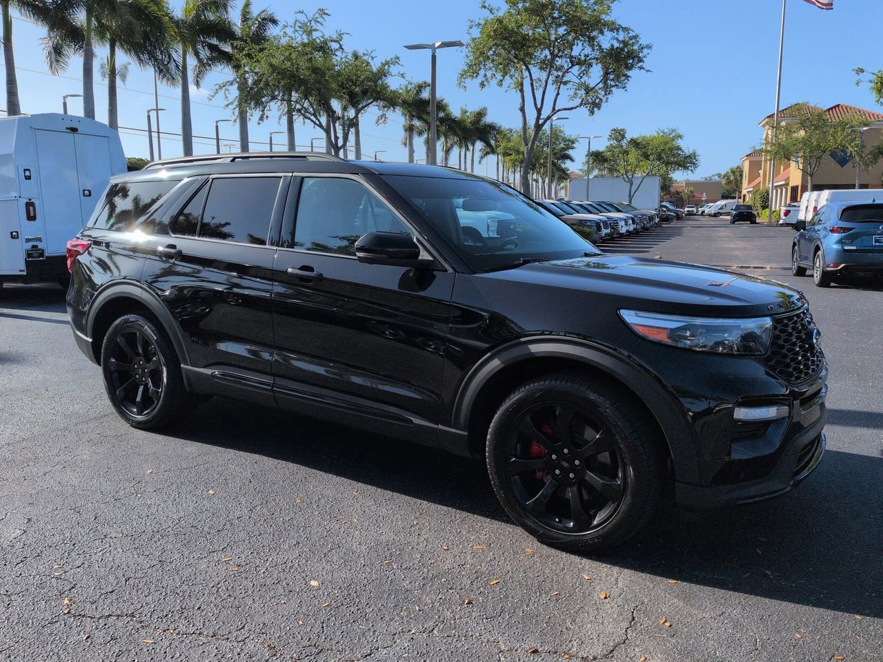 Certified 2023 Ford Explorer ST w/ Equipment Group 401A AWD/4WD image 8